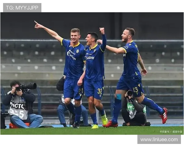 莱切俱乐部重返意甲赛场的历程与挑战:一支小城市球队的伟大梦想 莱切俱乐部重返意甲赛场的历程与挑战:一支小城市球队的伟大梦想