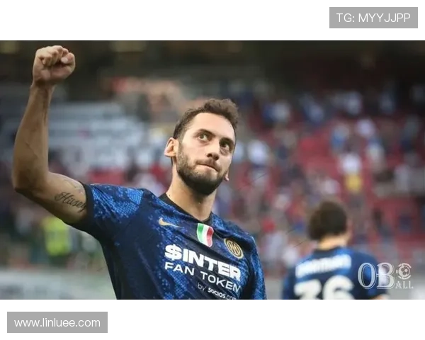 2025荷甲赛程与最新比分积分榜分析：冠军争夺与降级形势一览