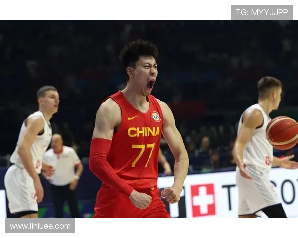 中国男篮成功逆袭澳大利亚晋级世界杯四强 历史性突破引发球迷热议