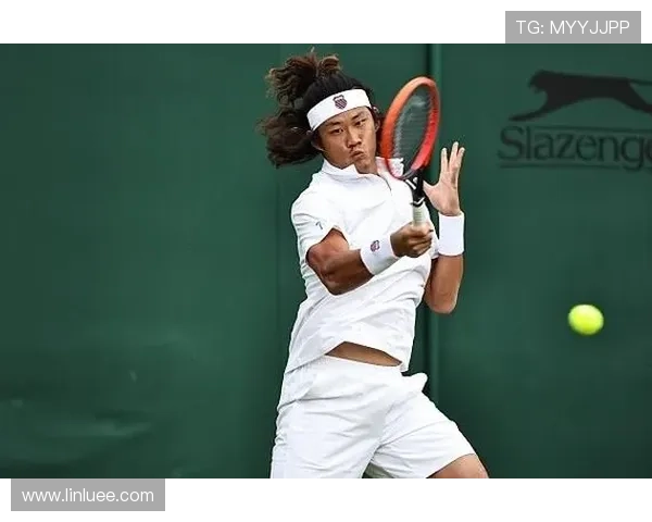 张之臻逆转取胜勇闯巴黎大师赛中国网球再创历史新篇章