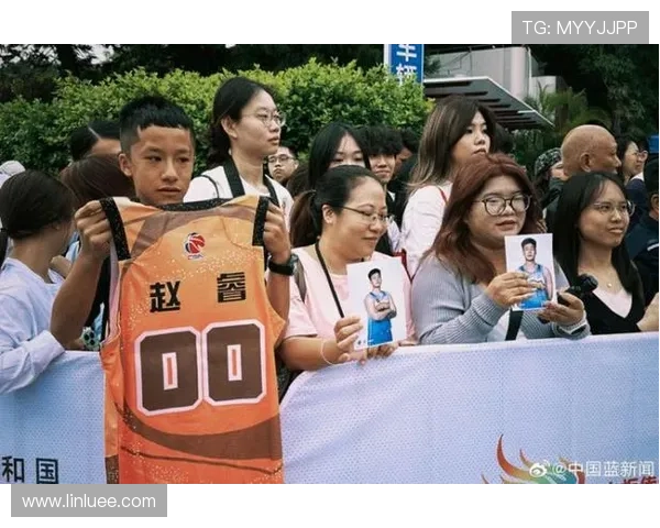 国家队新人闪耀赛场助力球队逆转胜利点燃球迷激情迎接更大挑战目标