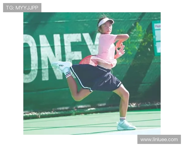 网球赛场新星崛起:年轻选手势如破竹挑战世界排名前十 网球赛场新星崛起:年轻选手势如破竹挑战世界排名前十