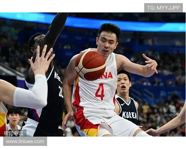 中国男篮迎战菲律宾队,力争亚运会冠军,球迷期待全力以赴的精彩对决 中国男篮迎战菲律宾队,力争亚运会冠军,球迷期待全力以赴的精彩对决