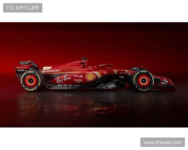 新赛季F1车队争霸升级车手转会引发格局大变动震撼赛场风云再起 新赛季F1车队争霸升级车手转会引发格局大变动震撼赛场风云再起